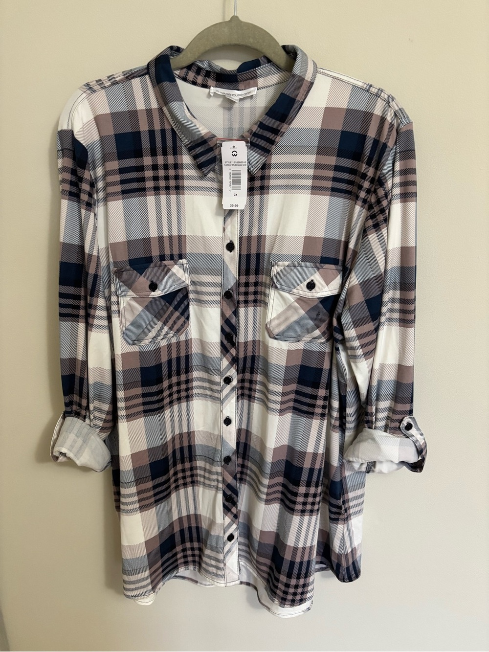 Plus size Plaid Button-Up tunic Shirt in Navy, Dusty Pink & White